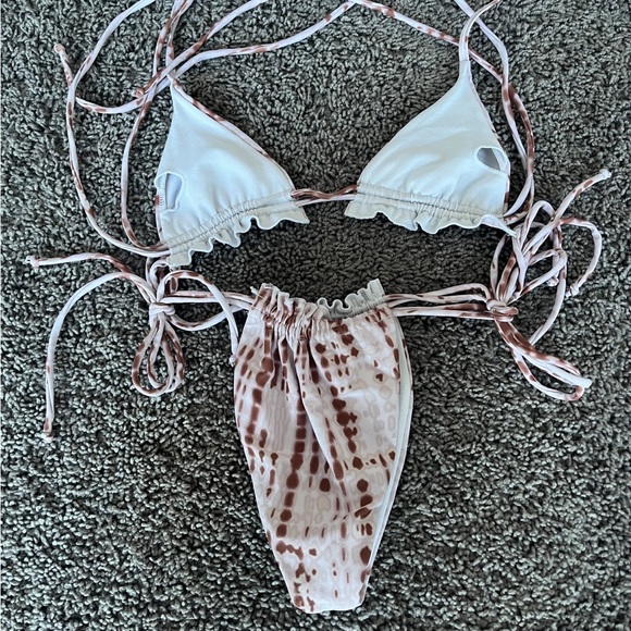 Oh Polly Bikini Set - Picture 3 of 3